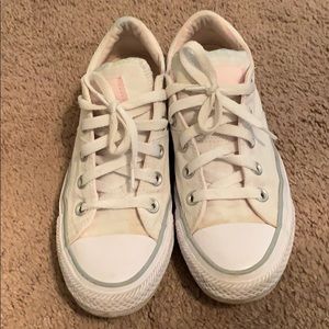 White converse